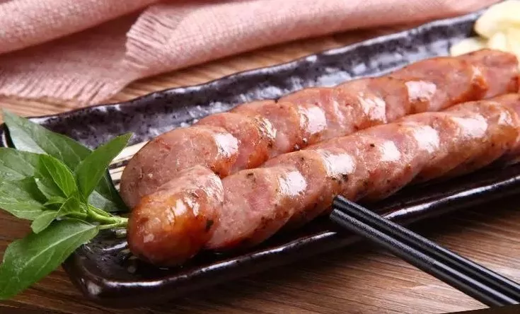 牛羊肉香腸腸衣破裂、顏色深淺不一，原因在這！