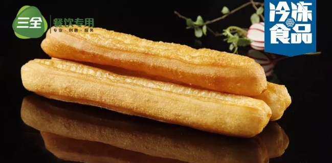 表皮酥脆，內(nèi)有肉感，三全餐飲憑什么敢定義大油條口感標(biāo)準(zhǔn)？